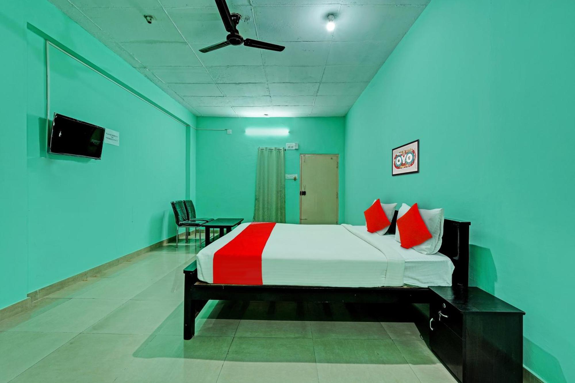 Super Collection O Druvi Corporate Hotel Kammasandra Екстериор снимка