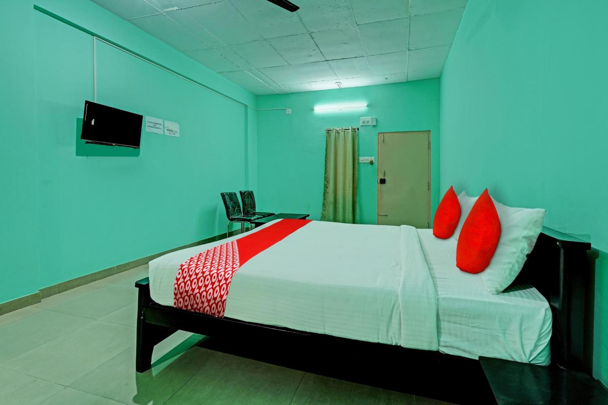 Super Collection O Druvi Corporate Hotel Kammasandra Екстериор снимка